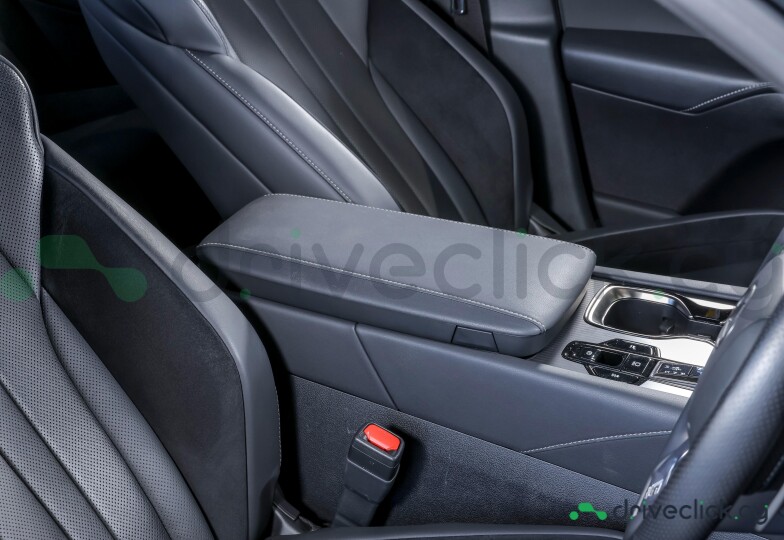 Lexus RX Black