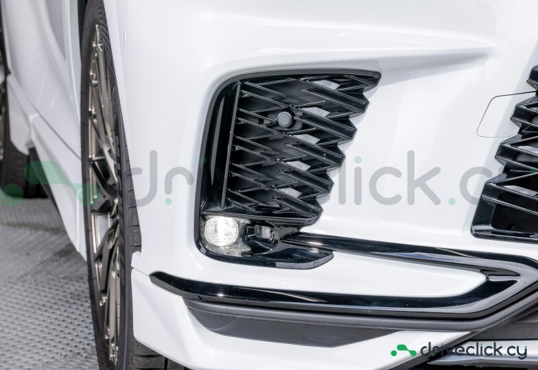 Lexus RX White