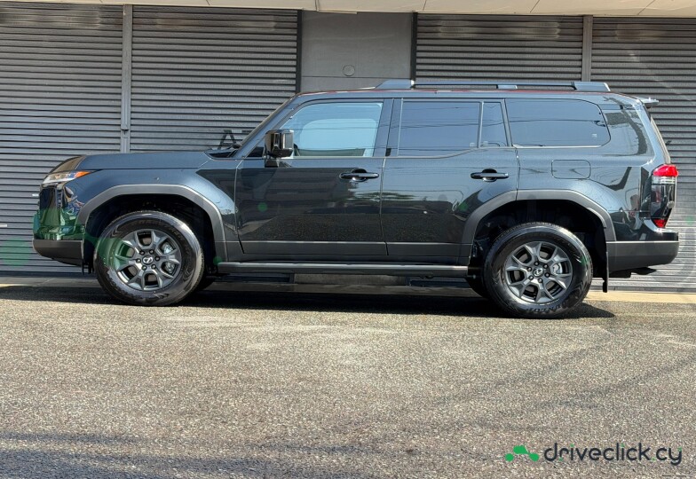 Lexus GX Black