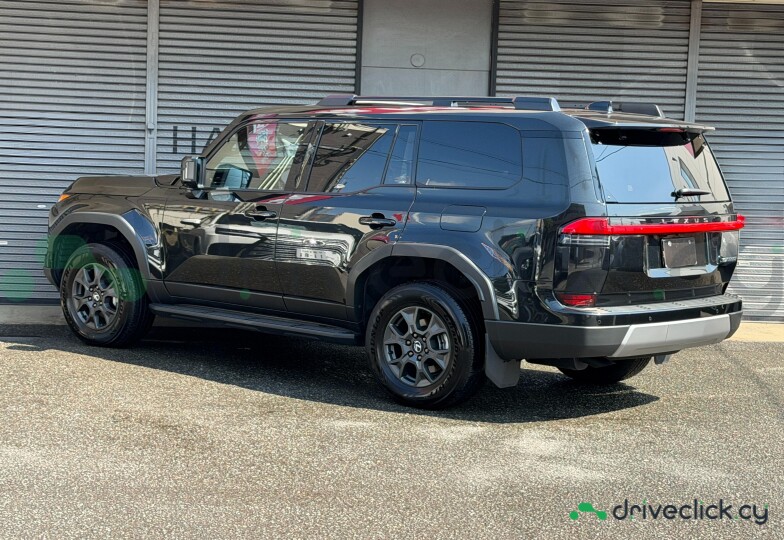 Lexus GX Black