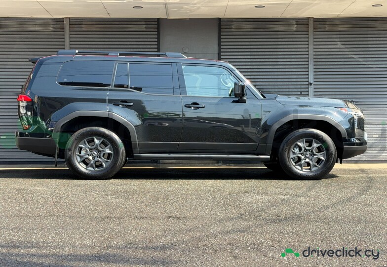 Lexus GX Black