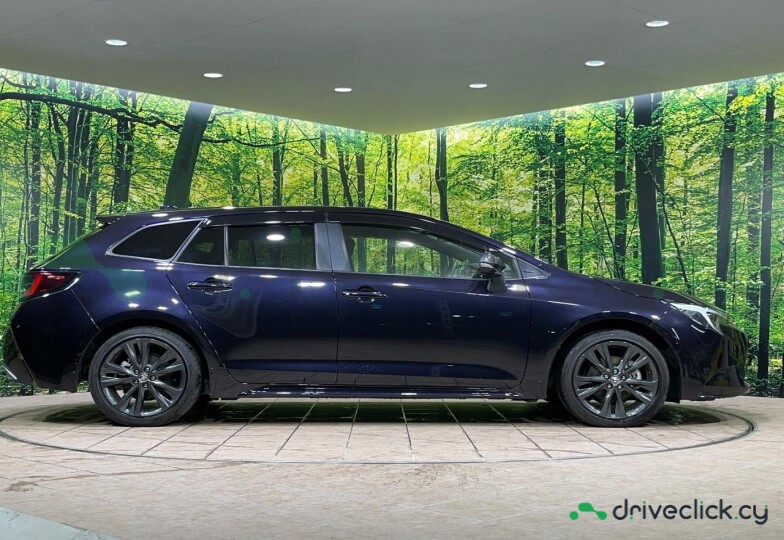 Toyota Corolla Синий