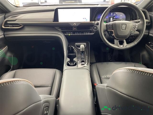 Toyota Crown Красный