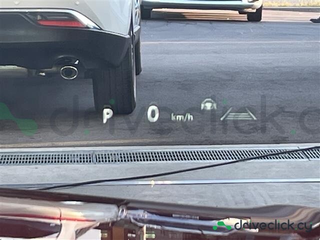 Toyota Crown Красный