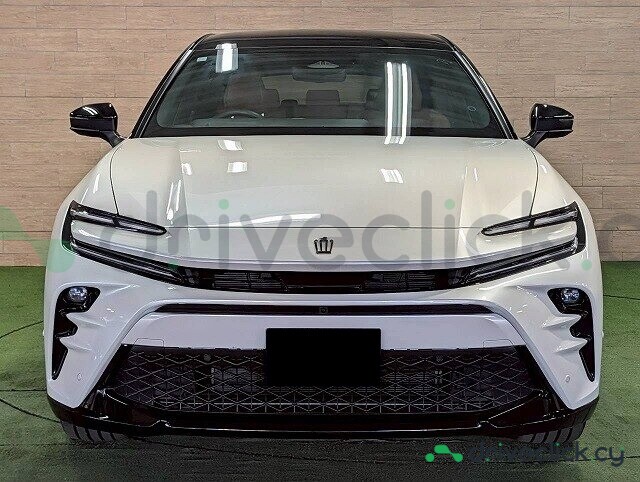 Toyota Crown Белый