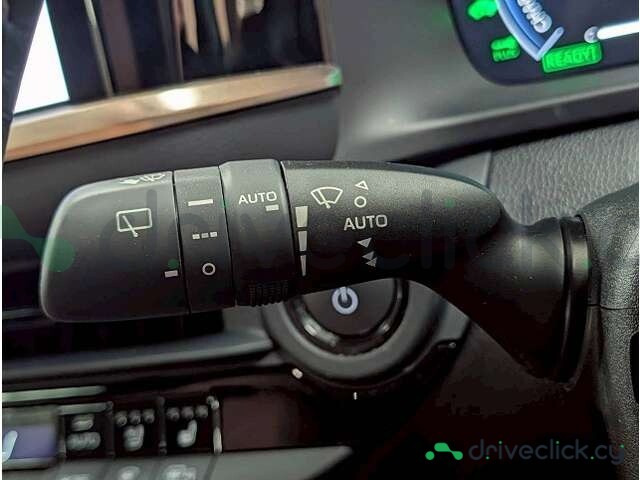 Toyota Crown Белый