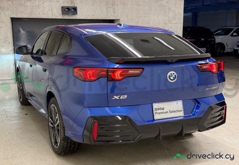 BMW X2 Blue