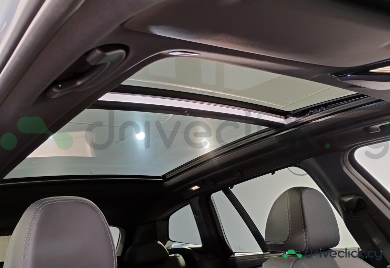 BMW X3 White