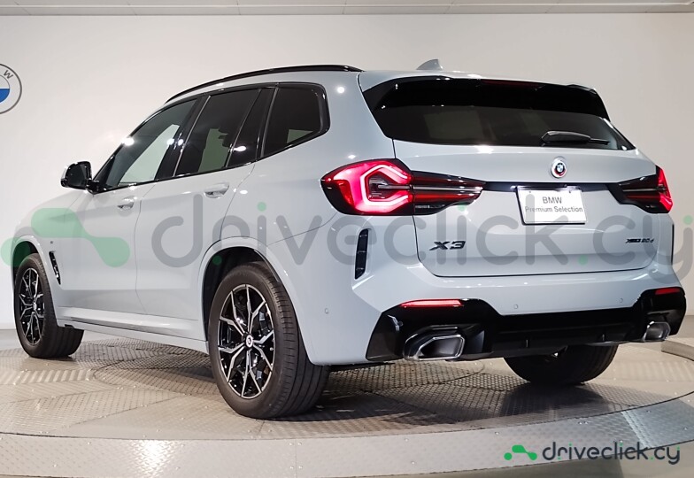 BMW X3 White