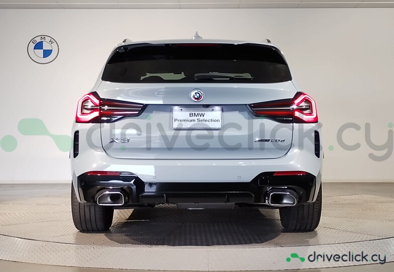 BMW X3 White