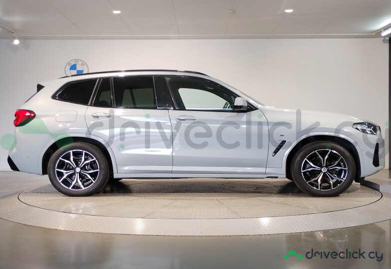 BMW X3 White