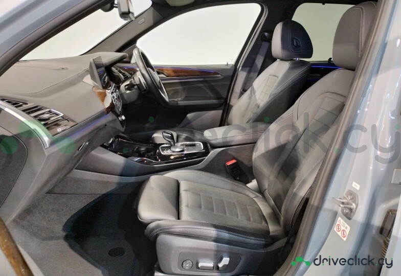 BMW X3 White