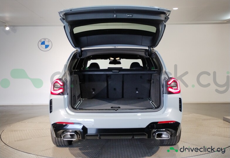 BMW X3 White