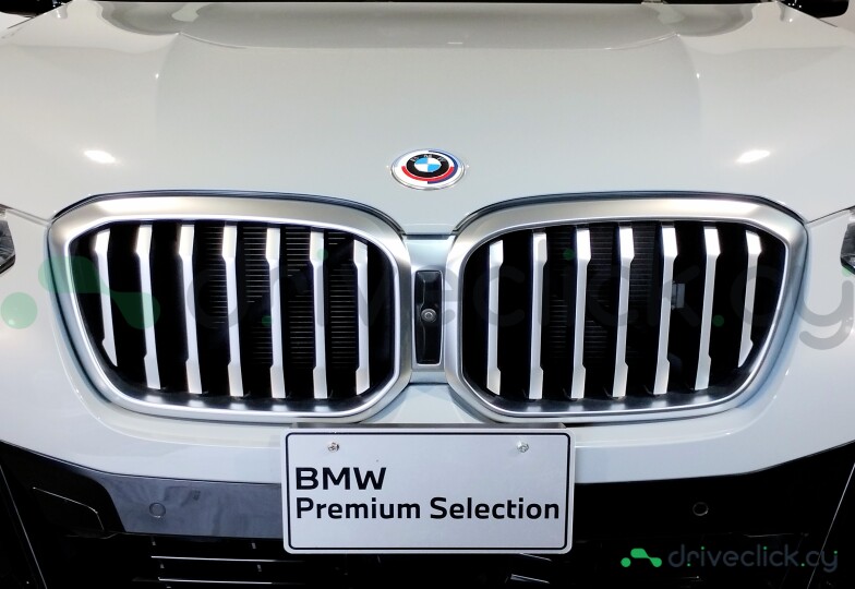BMW X3 White
