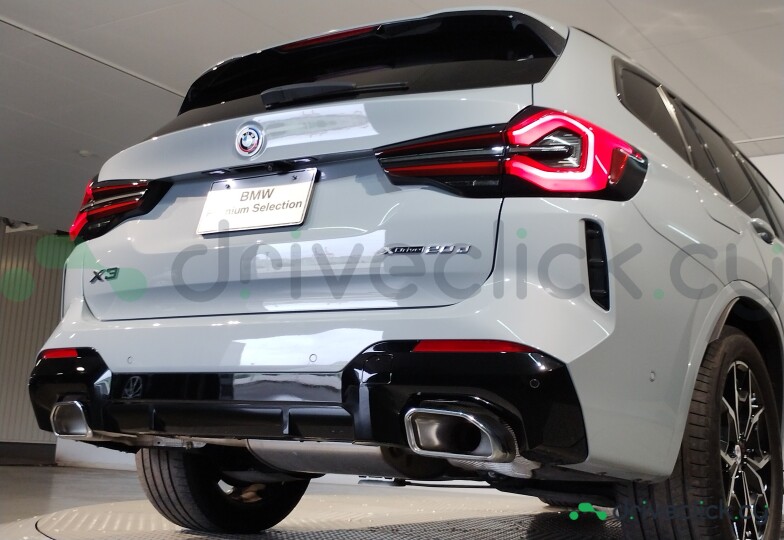BMW X3 White