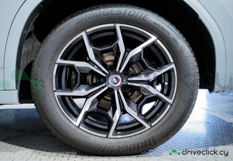 BMW X3 White
