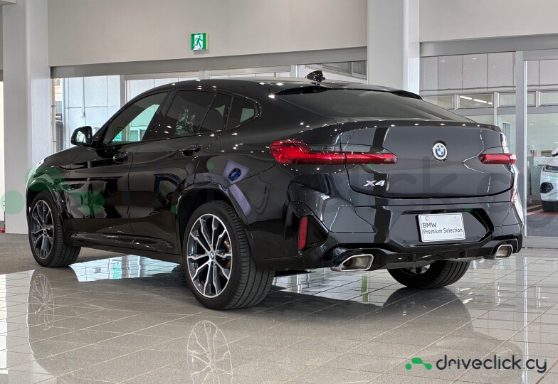BMW X4 Black