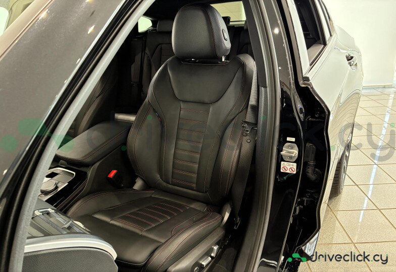 BMW X4 Black