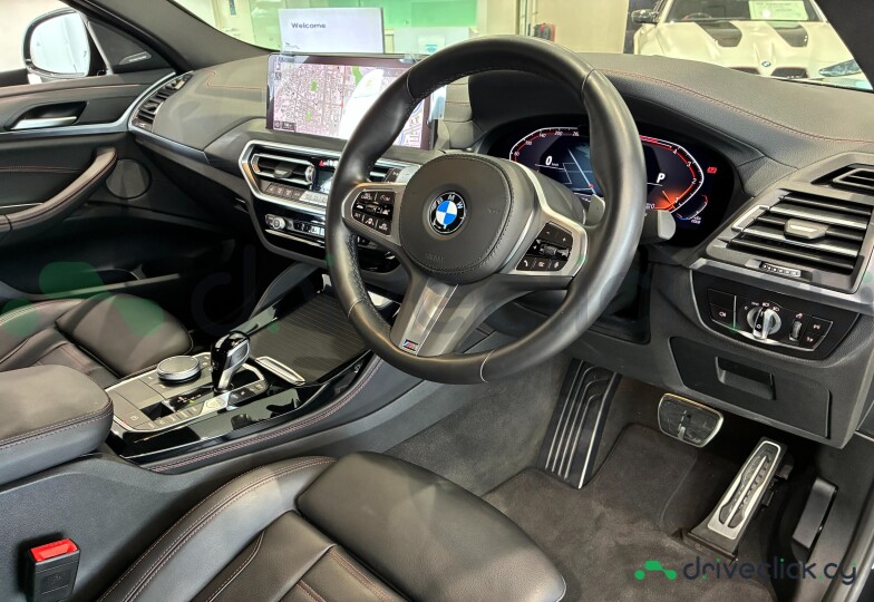 BMW X4 Black