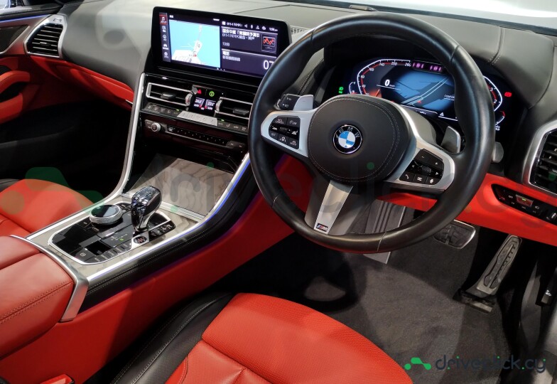 BMW 8 series Black