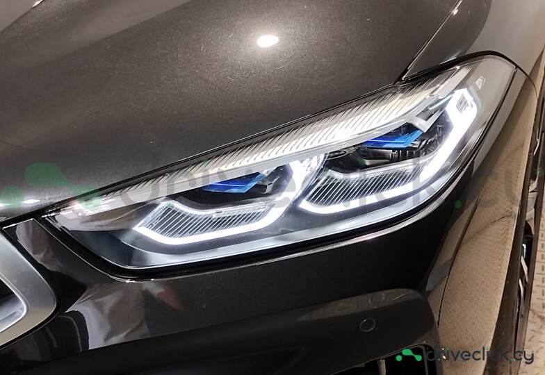 BMW 8 series Black