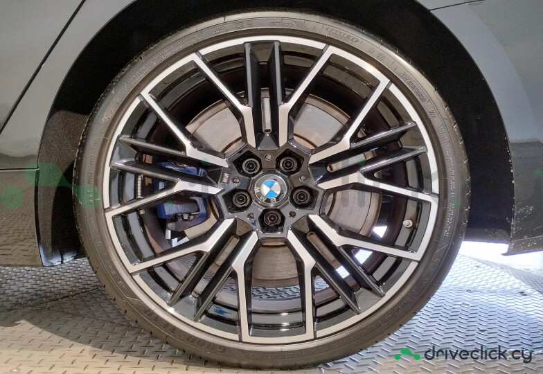 BMW 8 series Black