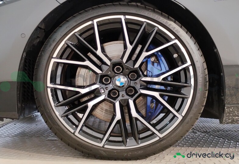 BMW 8 series Black
