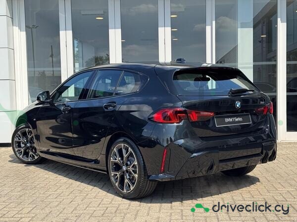 BMW 1 series Black