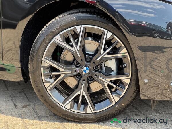 BMW 1 series Black