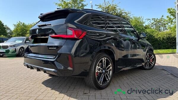 BMW iX1 Black