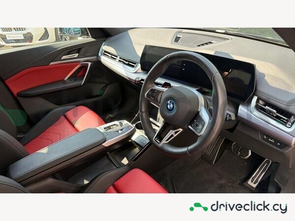 BMW iX1 Black