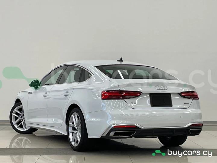 Audi A5 sportback Белый