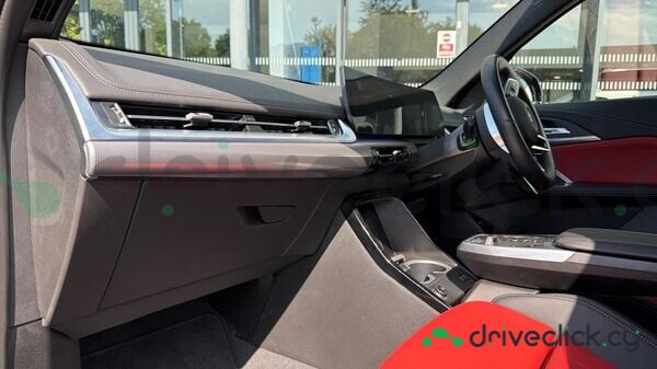 BMW iX1 Black