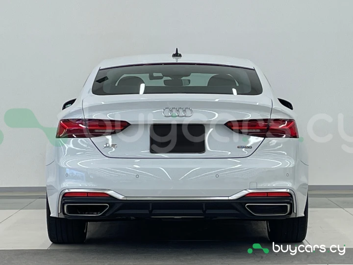 Audi A5 sportback Белый