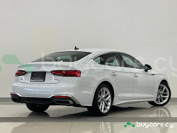 Audi A5 sportback Белый