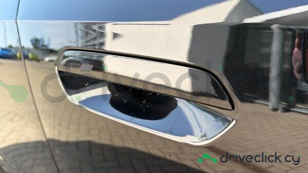 BMW iX1 Black