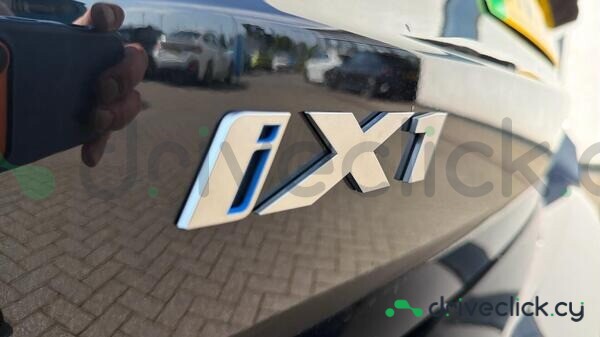 BMW iX1 Black