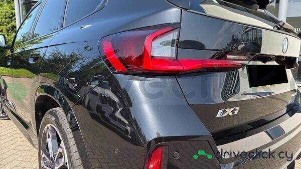 BMW iX1 Black