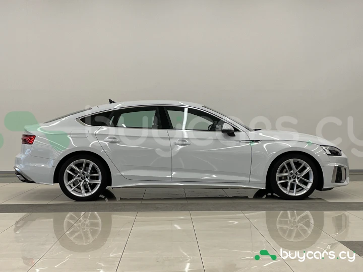 Audi A5 sportback Белый