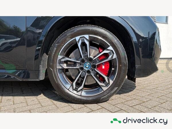 BMW iX1 Black