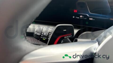 BMW 1 series White