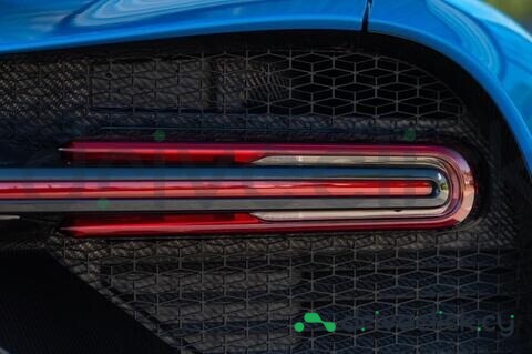 Bugatti Chiron Blue