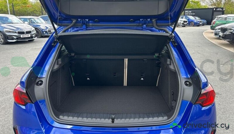 BMW 1 series Blue