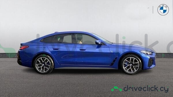 BMW 5 series Синий