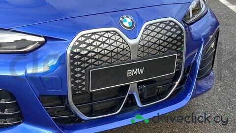 BMW 5 series Синий