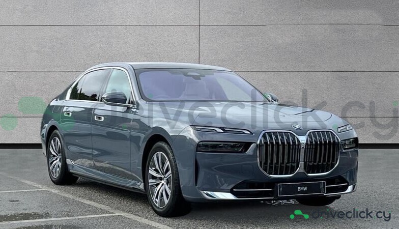 BMW 7 series Grey