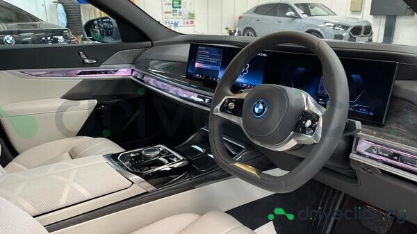 BMW 7 series Grey