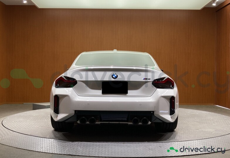 BMW M2 White