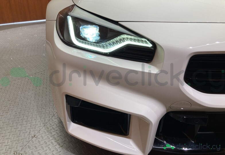 BMW M2 White