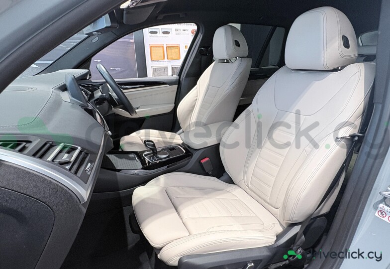 BMW X3 White